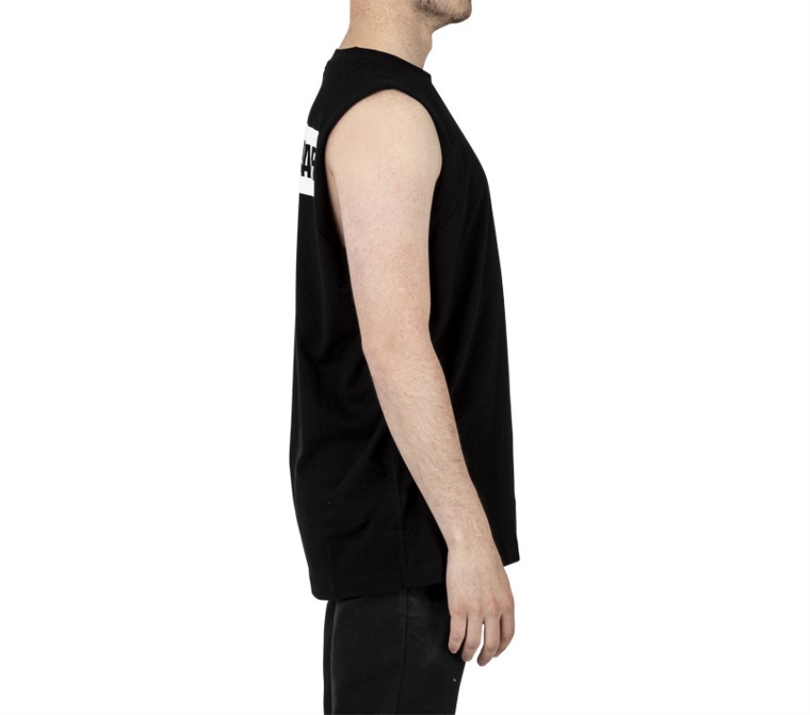 Ikon Muskel Tank Svart Larve