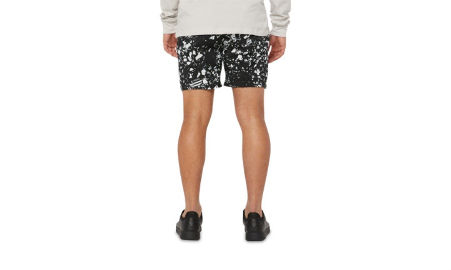 Foundation Svømme Trunkmetal Print Larve